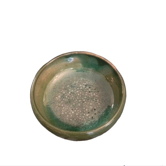 Small handmade pottery bowl green glazed signed - Picture 7 of 7